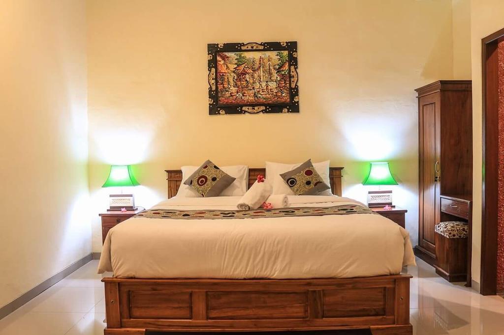 Reynold Artha Guest House Nusa Lembongan  Exterior photo