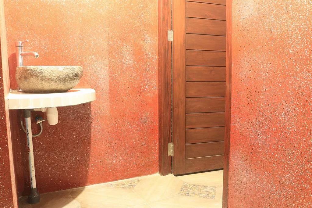 Reynold Artha Guest House Nusa Lembongan  Exterior photo